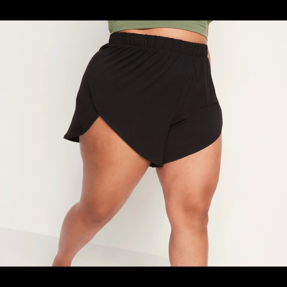 Old Navy High-Waisted Sunday Sleep Ultra-Soft Dolphin-Hem Pajama Shorts